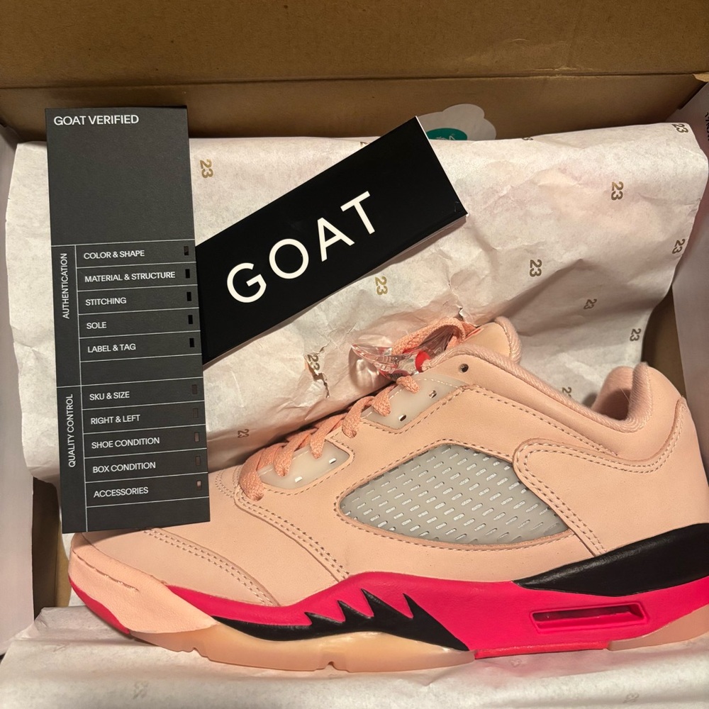 NWT 2022 Women’s Air Jordan 5 Retro Low ‘Girls That Hoop’ Size 9
